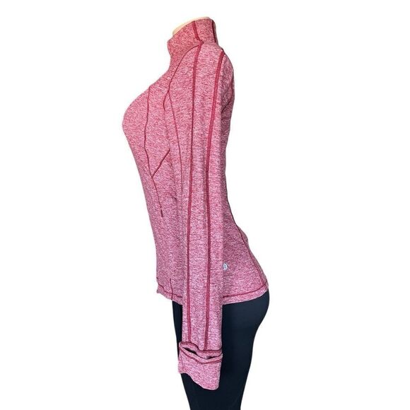 Lululemon Run Briskly 1/2 Zip - Picture 3 of 11